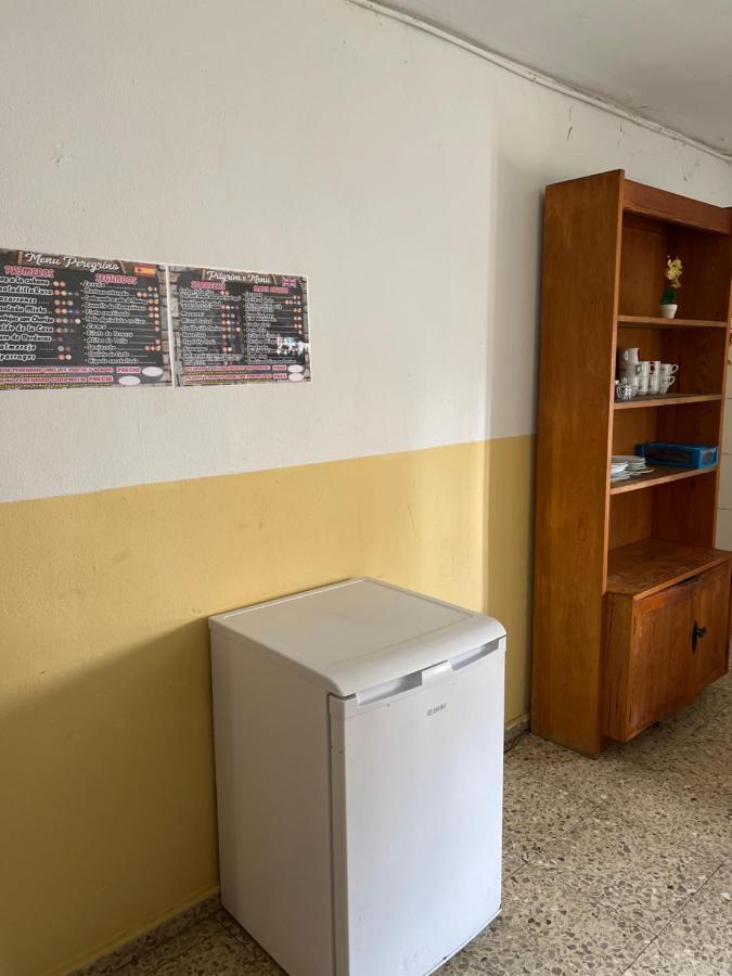 نزل سان مارتين ديل كامينوفي Albergue Municipal المظهر الخارجي الصورة