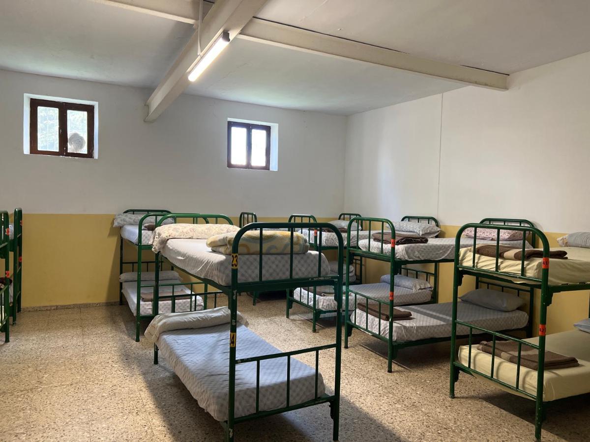 نزل سان مارتين ديل كامينوفي Albergue Municipal المظهر الخارجي الصورة
